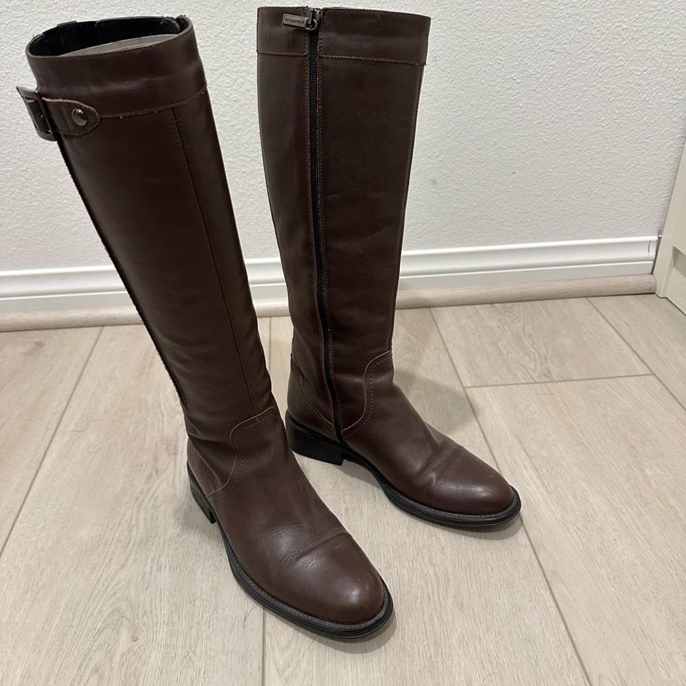 Aquatalia RARE stretch leather riding boots size 6.5